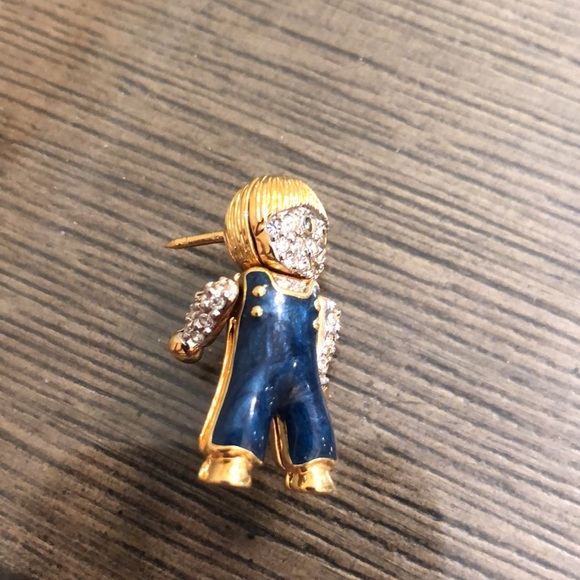 Vintage CAROLEE Rhinestone & Enamel Boy Child Pin - Picture 6 of 16